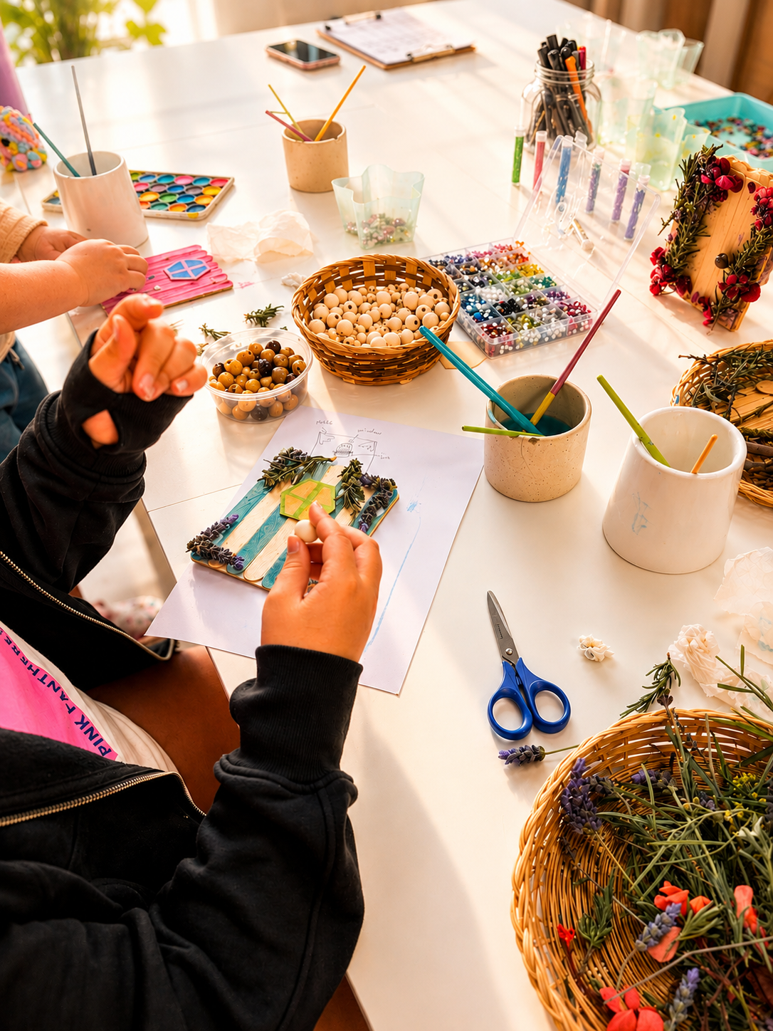 Nature Craft Club with Cristina | Ages 2 - 6 | Week 2