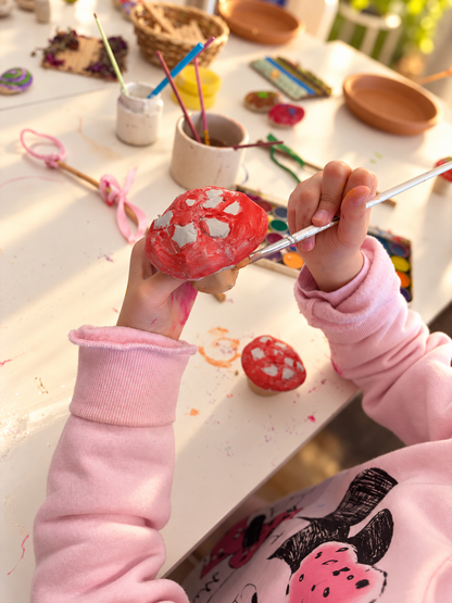 Little Crafters Nature Club | Nature Wreaths | Ages 2-6 |